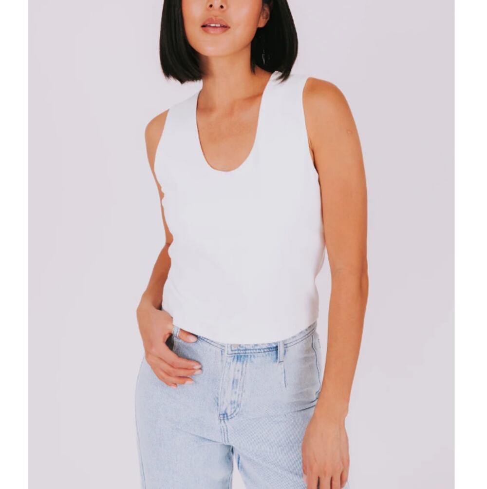 GOOD AMERICAN White Scoop Neck Wide Strap Pullover Tank Top Size 4 / XL New